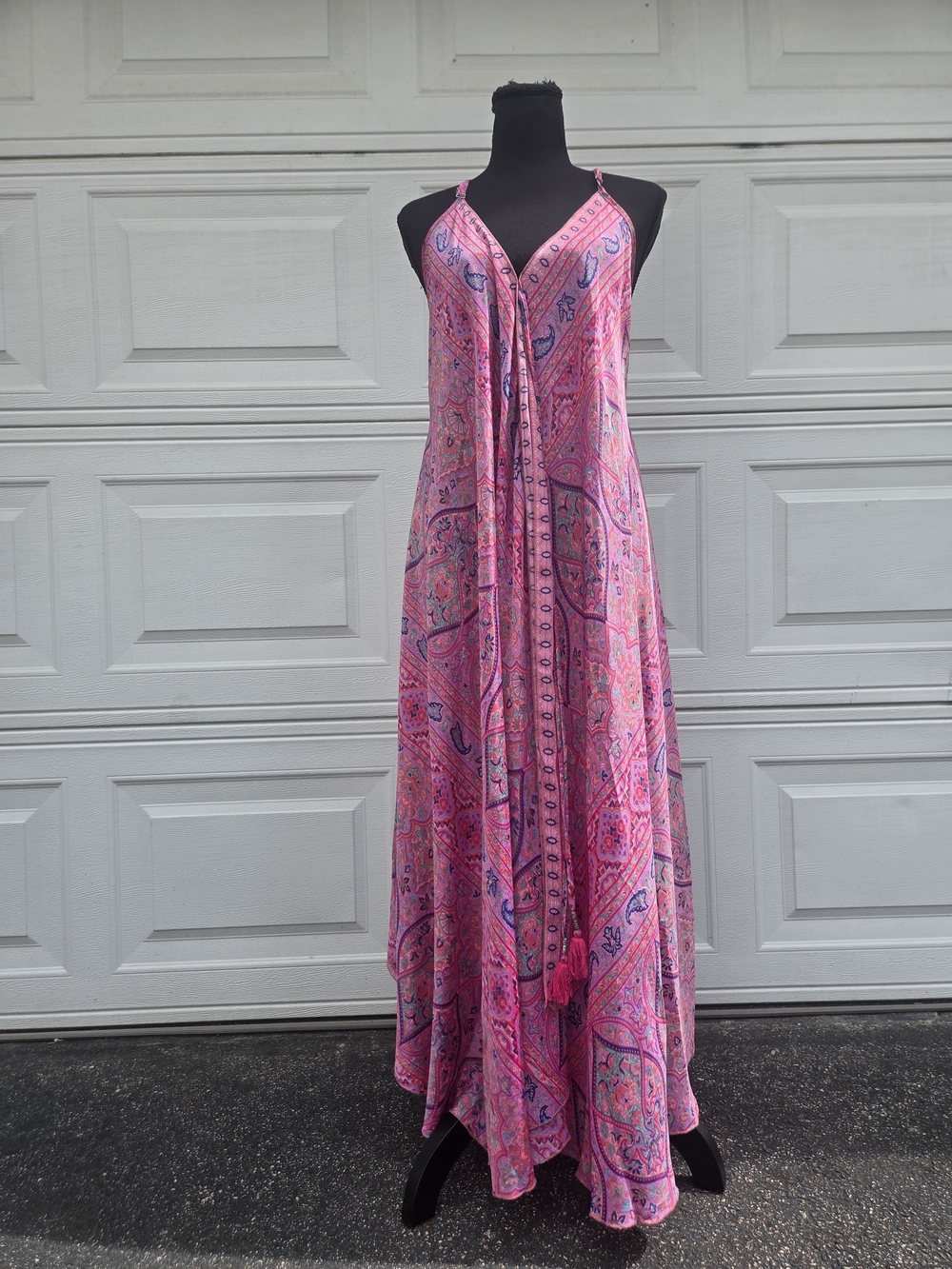DEVI Pink Paisley Boho Maxi Dress One Size Adjustable Strappy Tassel Festival